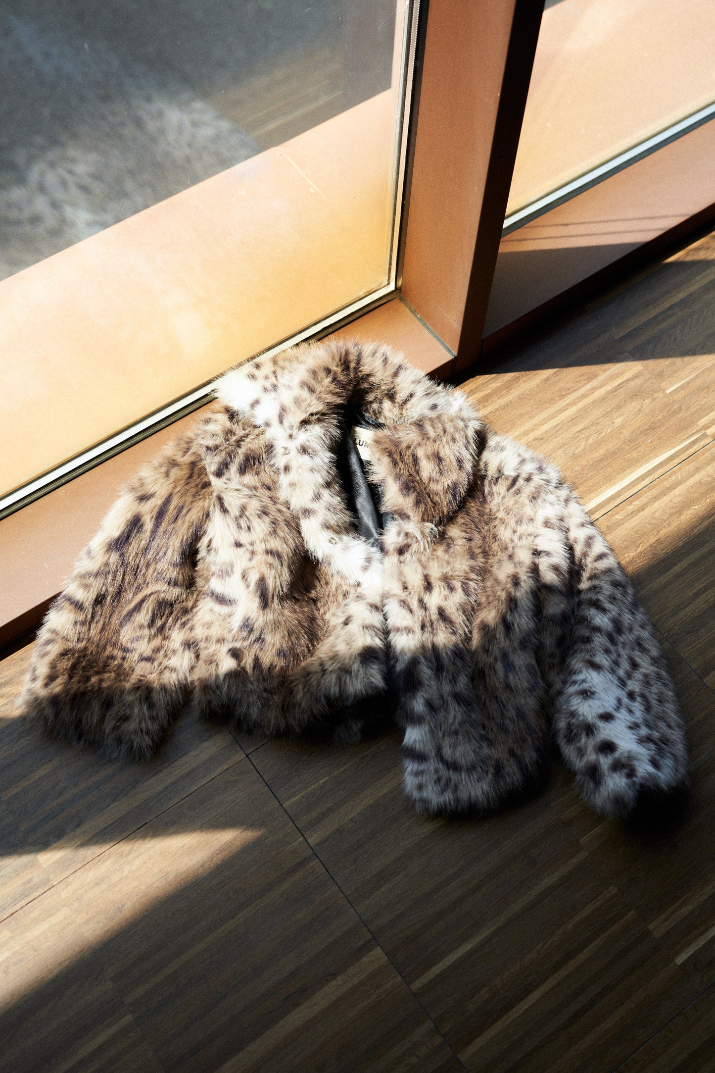 PELLICCIA LUMINA-3300