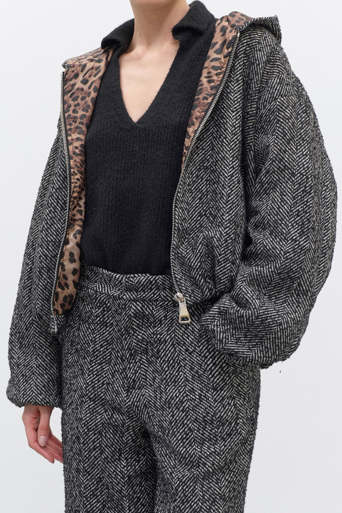 FELPA A ZIP LUMINA-1983